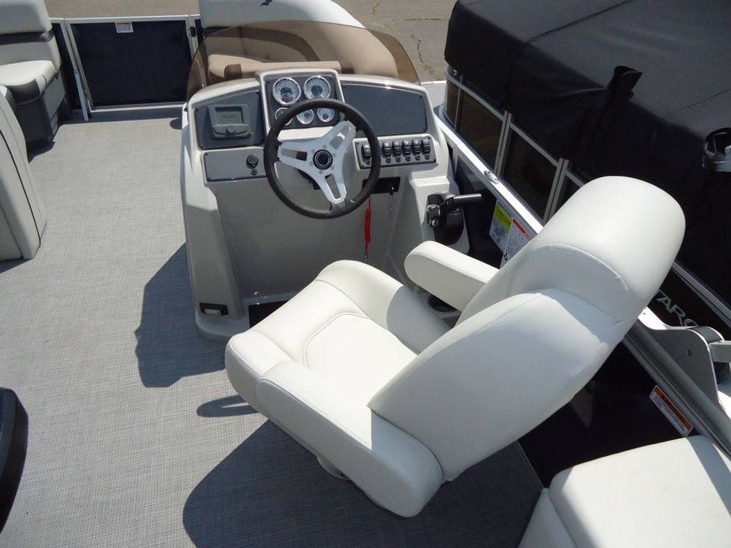 2025 Starcraft Marine EX 22 Q